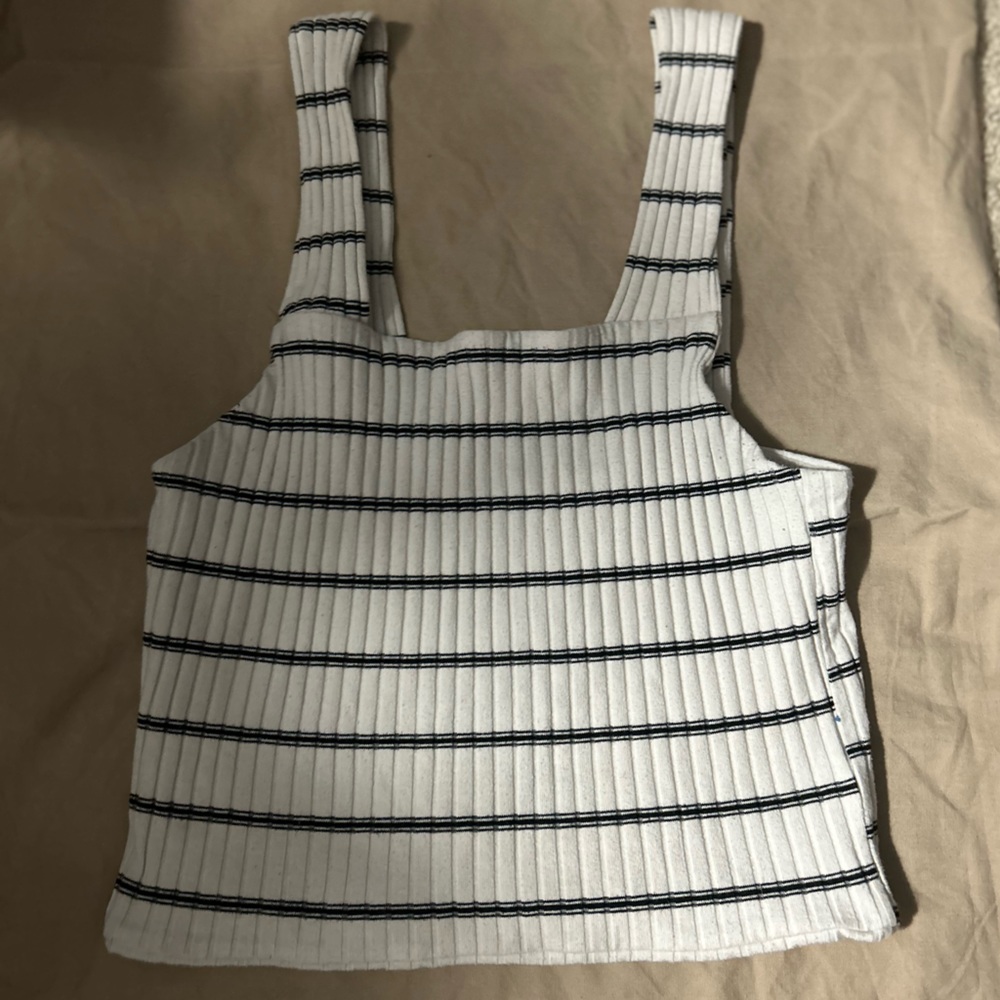 American Eagle cropped Tank Top